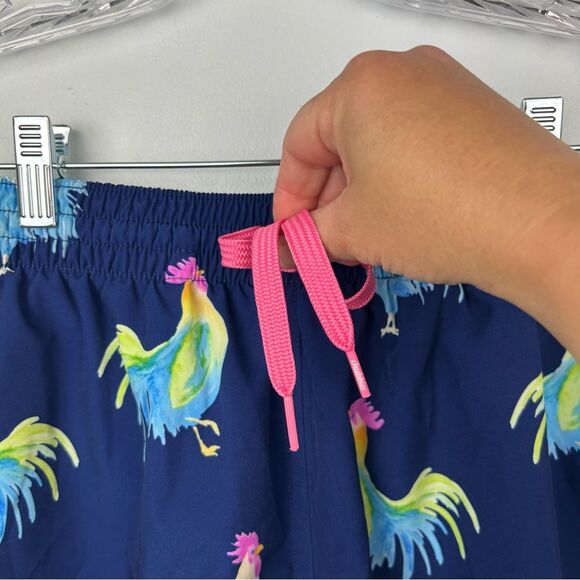 Chubbies The Fowl Plays Swim Trunks UPF 50 5.5” Inseam Classic Liner Sz XS - Picture 4 of 15